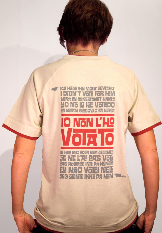 01M-maglietta-non-ho-votato-berlusconi-woman.jpg